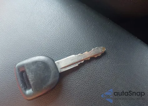 2005 Mazda Mazda3 S z USA, uszkodzony, nr VIN JM1BK143851302909